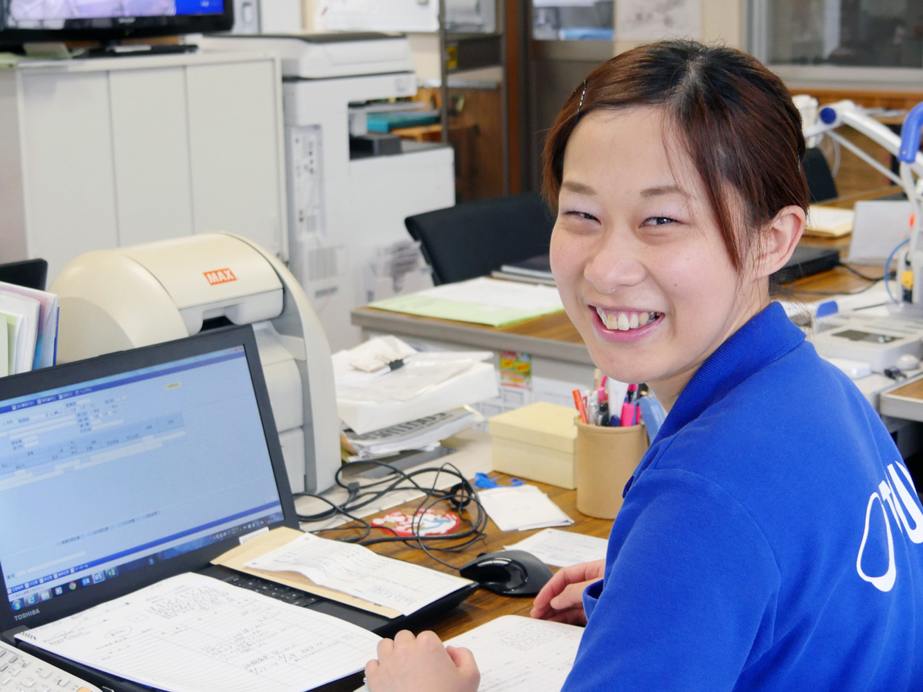 築野敦子